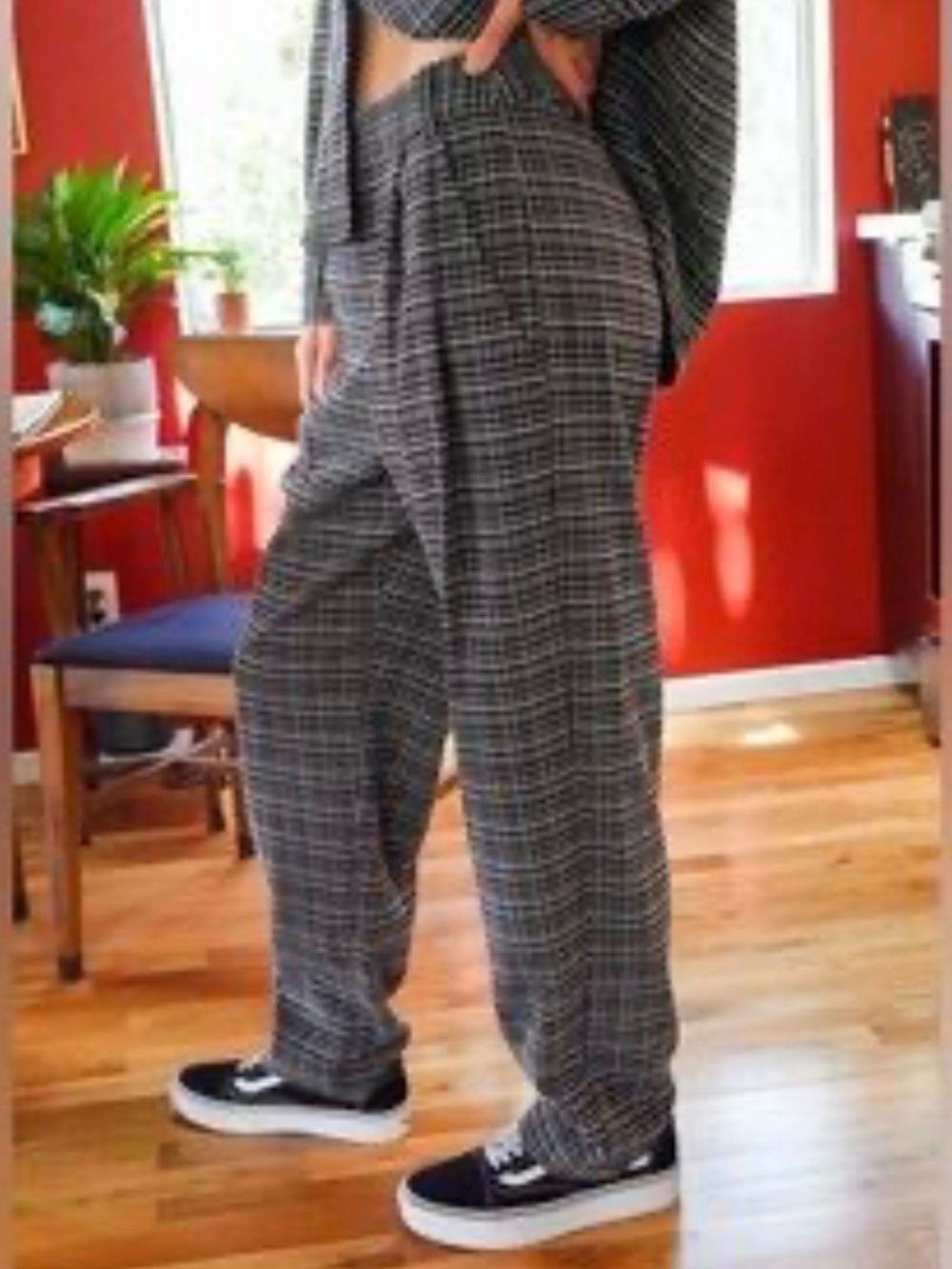 0047 Woman’s Plaid Relaxed Trousers - Casual Tailored Pants